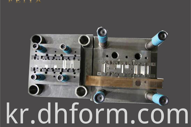 Custom High quality precision metal progressive stamping die